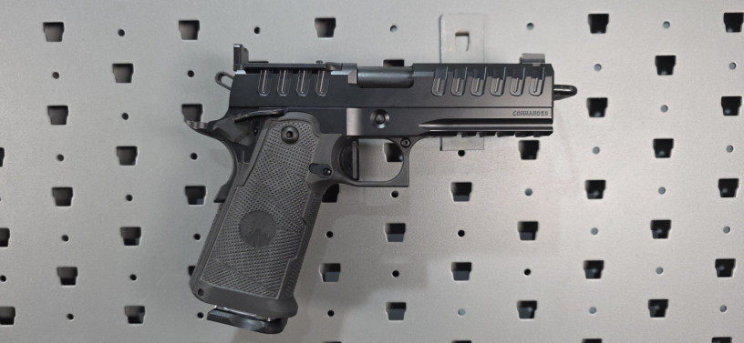 watchtower-apache-commander-425-2011-9mm-optic-ready-big-10