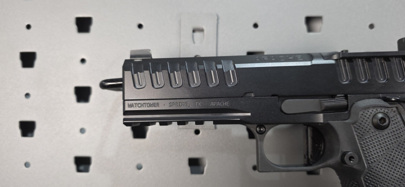 watchtower-apache-commander-425-2011-9mm-optic-ready-big-2
