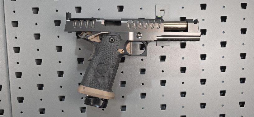 watchtower-apache-comp-2011-9mm-blackbronze-optic-ready-big-16