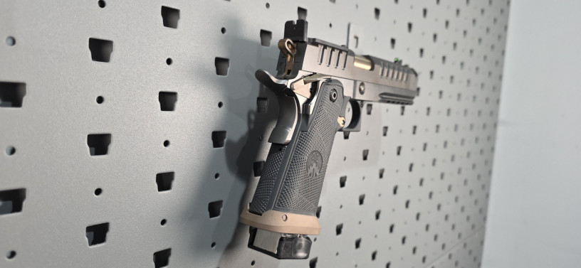 watchtower-apache-comp-2011-9mm-blackbronze-optic-ready-big-14