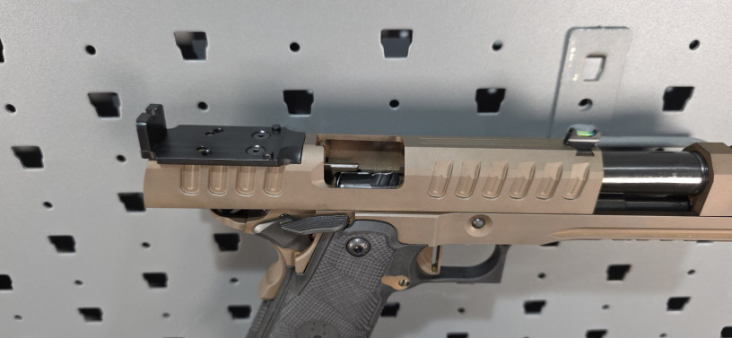 watchtower-apache-comp-2011-9mm-optic-ready-bronze-cerakote-big-20