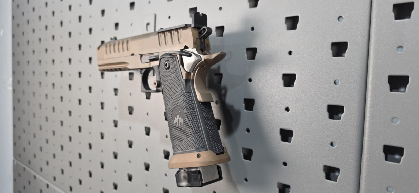 watchtower-apache-comp-2011-9mm-optic-ready-bronze-cerakote-big-5