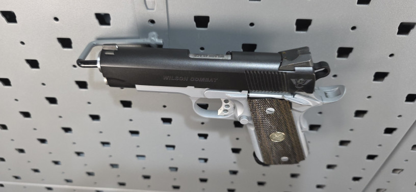 wilson-combat-cqb-1911-45-acp-two-tone-big-8