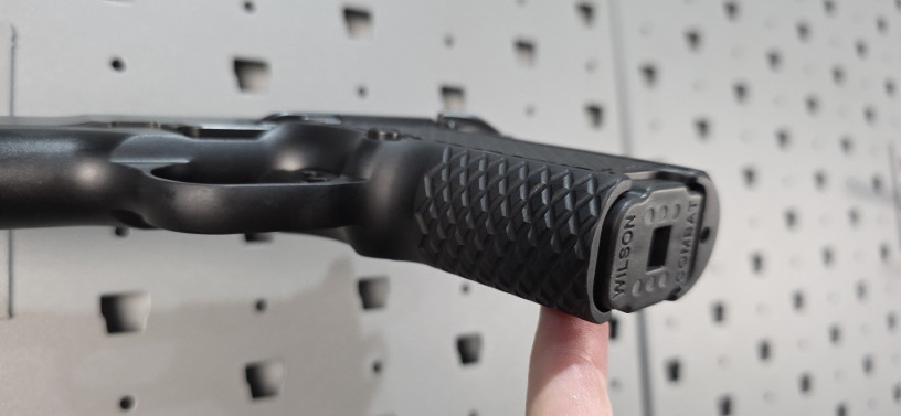 wilson-combat-sfx9-325-no-rail-short-grip-9mm-1911-ds-big-6