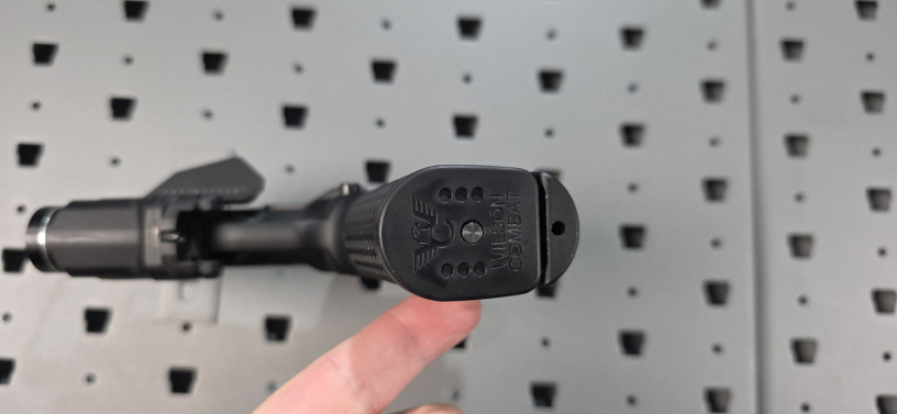 wilson-combat-sfx9-4-optic-ready-picatinny-rail-full-grip-w-extras-big-7