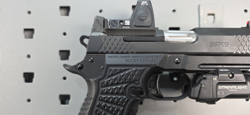 wilson-combat-sfx9-4-optic-ready-picatinny-rail-full-grip-w-extras-big-12
