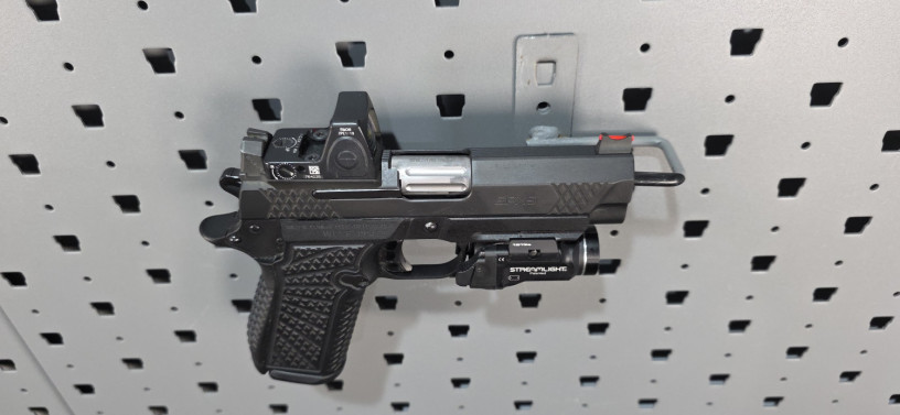 wilson-combat-sfx9-4-optic-ready-picatinny-rail-full-grip-w-extras-big-15