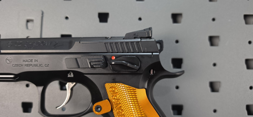 cz-shadow-2-orange-9mm-big-4