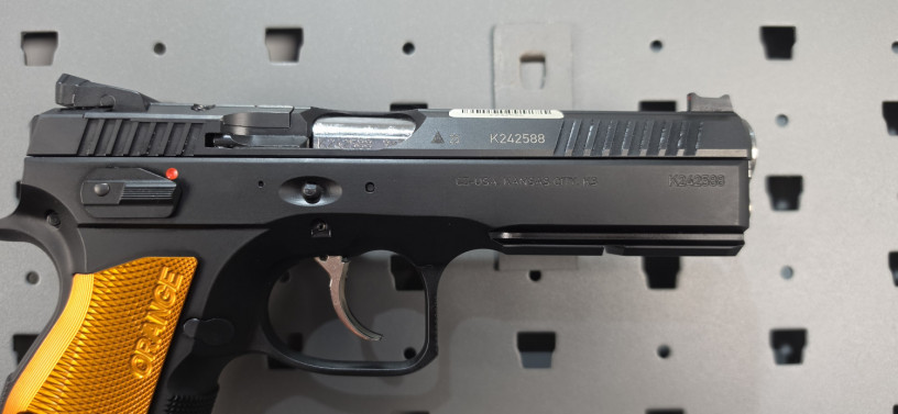 cz-shadow-2-orange-9mm-big-16