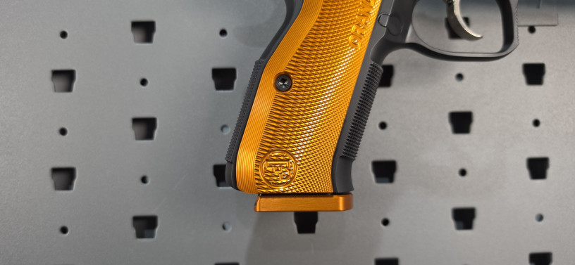 cz-shadow-2-orange-9mm-big-19