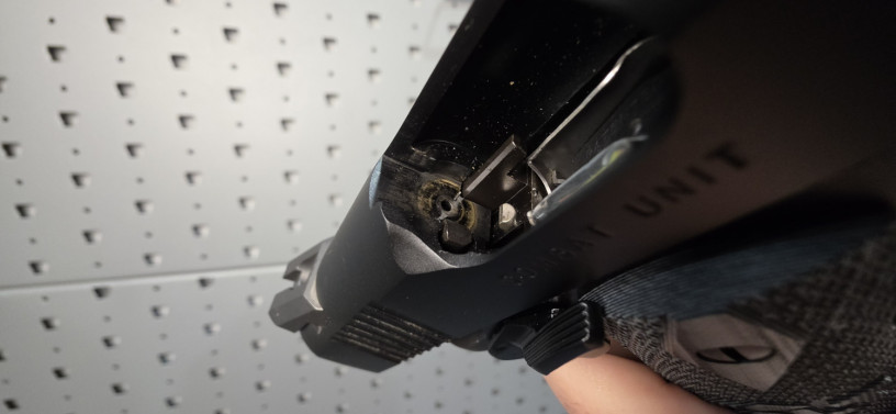 rare-colt-1911-combat-unit-rail-gun-9mm-big-27