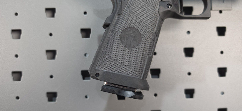 watchtower-apache-commander-2011-9mm-trijicon-rmr-big-20