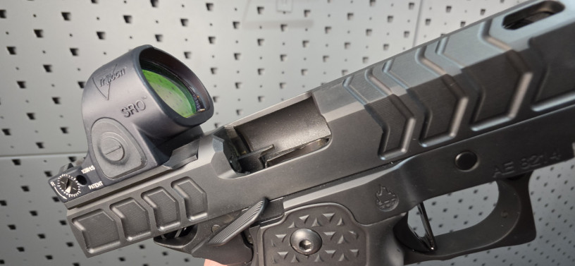 atlas-gunworks-eos-2011-9mm-ported-with-trijicon-sro-big-29